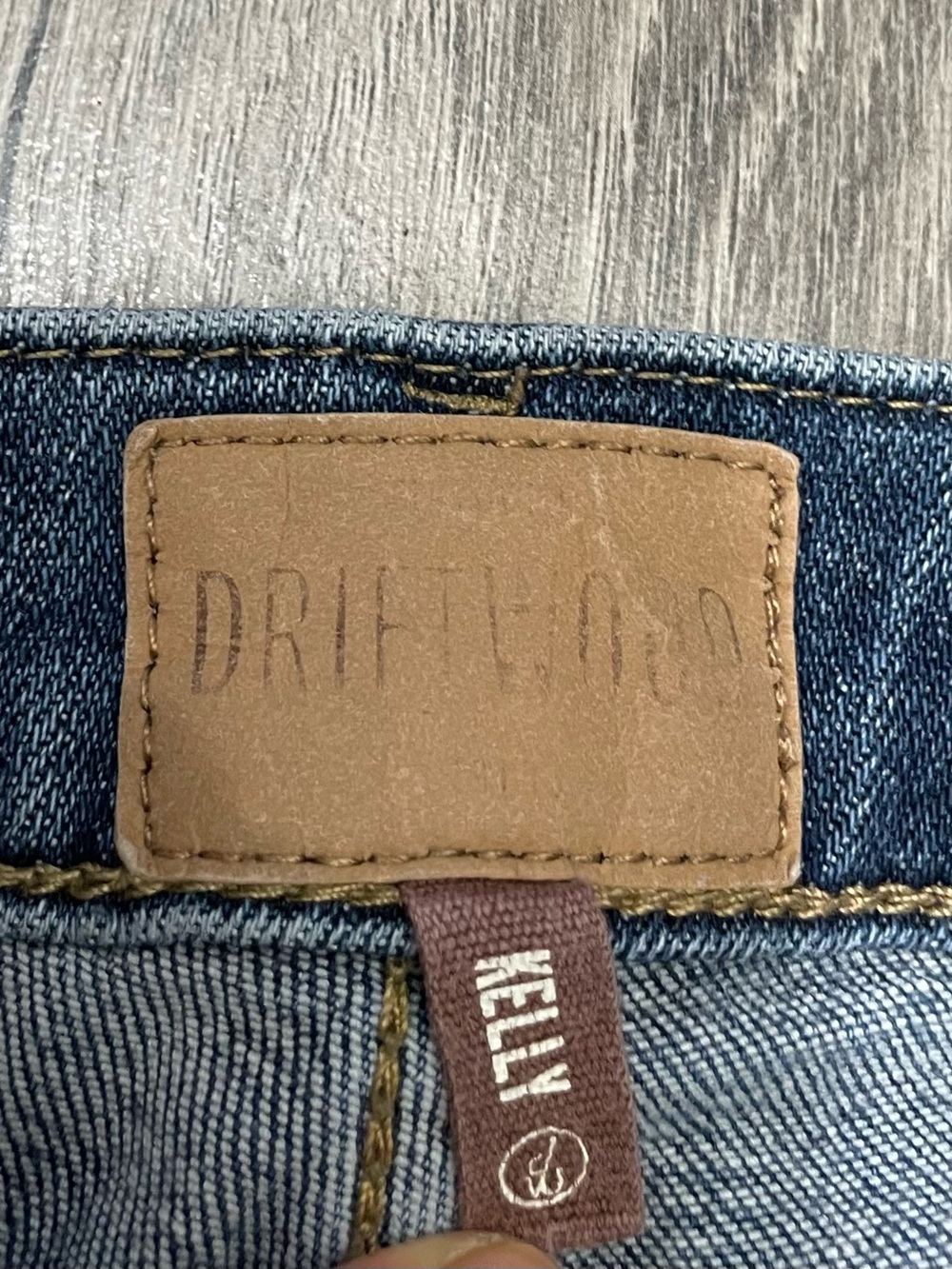Driftwood Kelly Embroidered Floral Jeans Women's 29 Bootcut Blue Denim - Picture 5 of 7